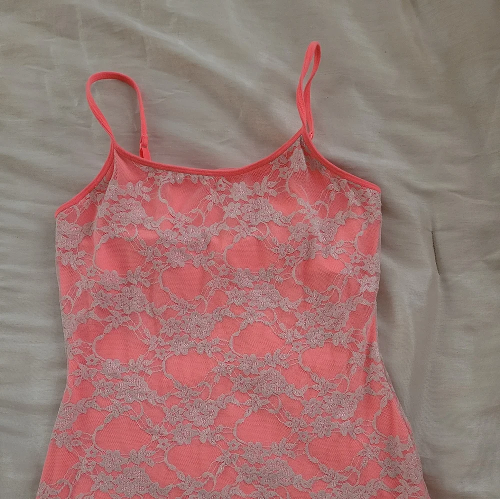 Express Sexy Stretch Bra Cami - Picture 2 of 6